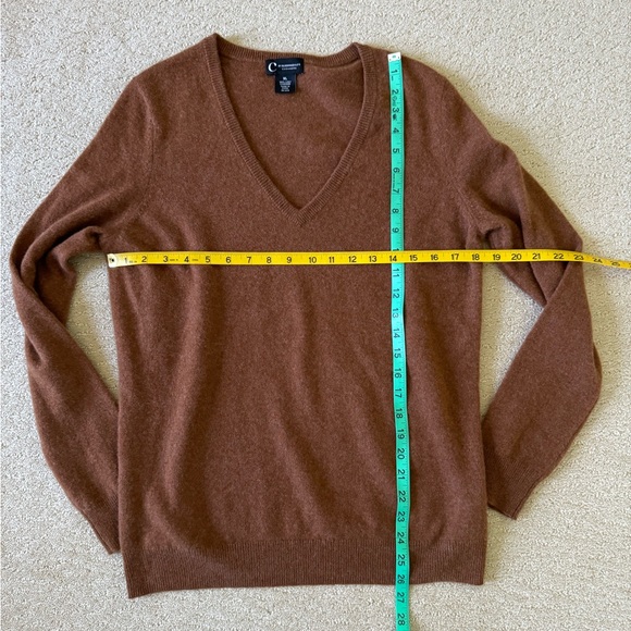 C By Bloomingdale’s Cashmere V Neck Sweater - Picture 3 of 4
